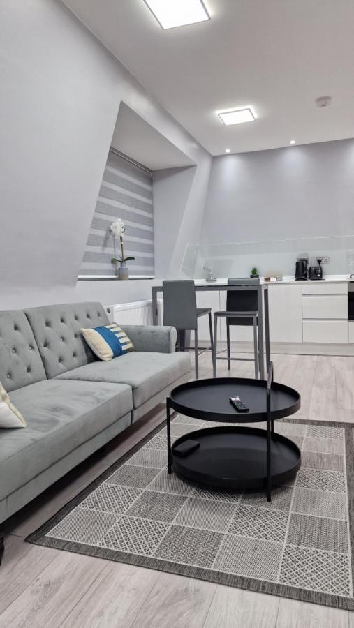 New London Apartment Екстер'єр фото